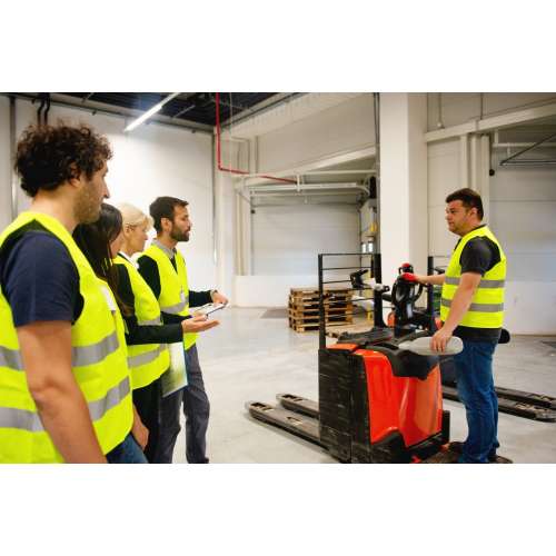 Pallet Truck Training Novice - Day Rate - 4 Delegates preview image 0